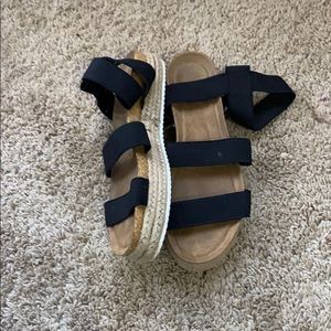 Platform sandals